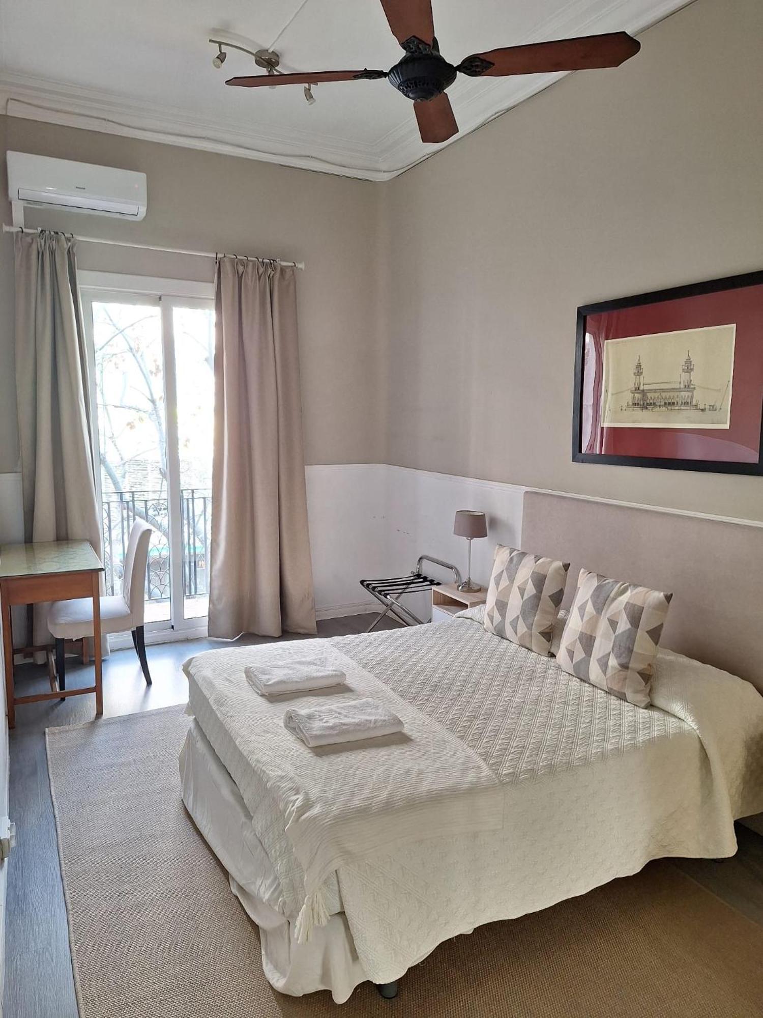Casa Consell Apartments บาร์เซโลนา ภายนอก รูปภาพ