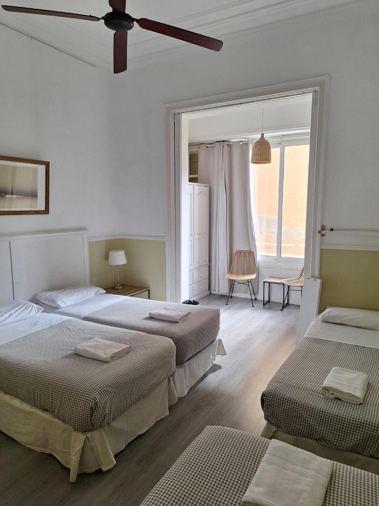Casa Consell Apartments บาร์เซโลนา ภายนอก รูปภาพ