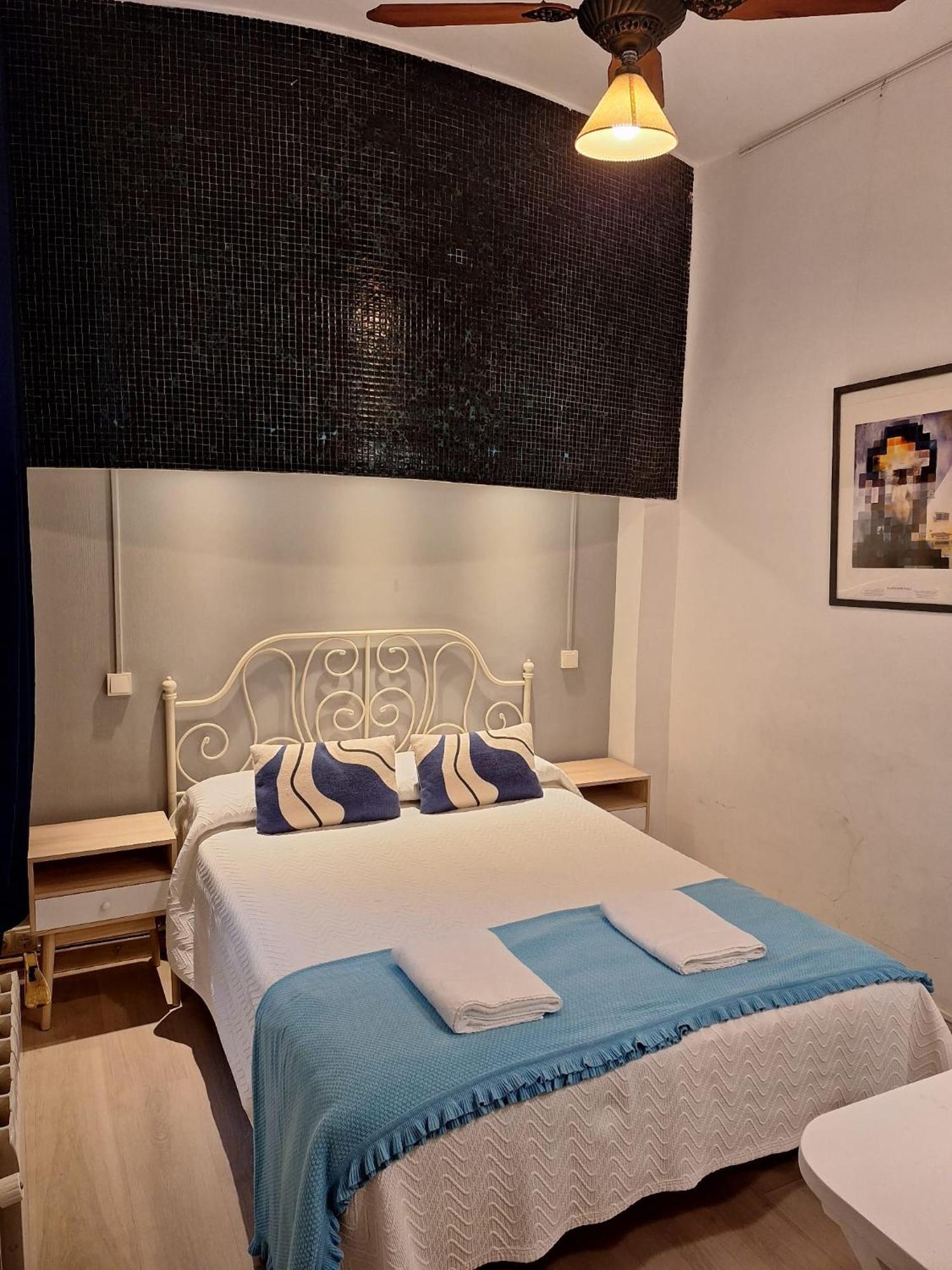 Casa Consell Apartments บาร์เซโลนา ภายนอก รูปภาพ