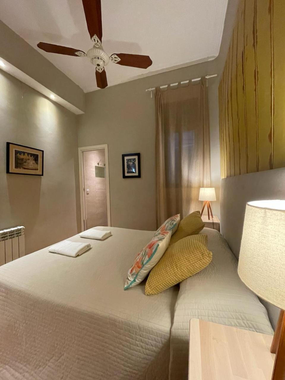 Casa Consell Apartments บาร์เซโลนา ภายนอก รูปภาพ