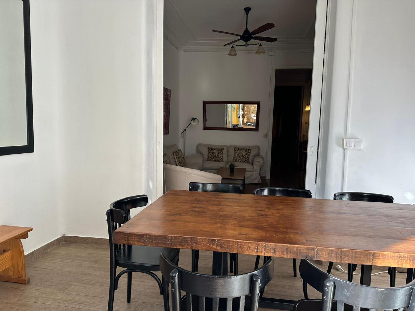 Casa Consell Apartments บาร์เซโลนา ภายนอก รูปภาพ