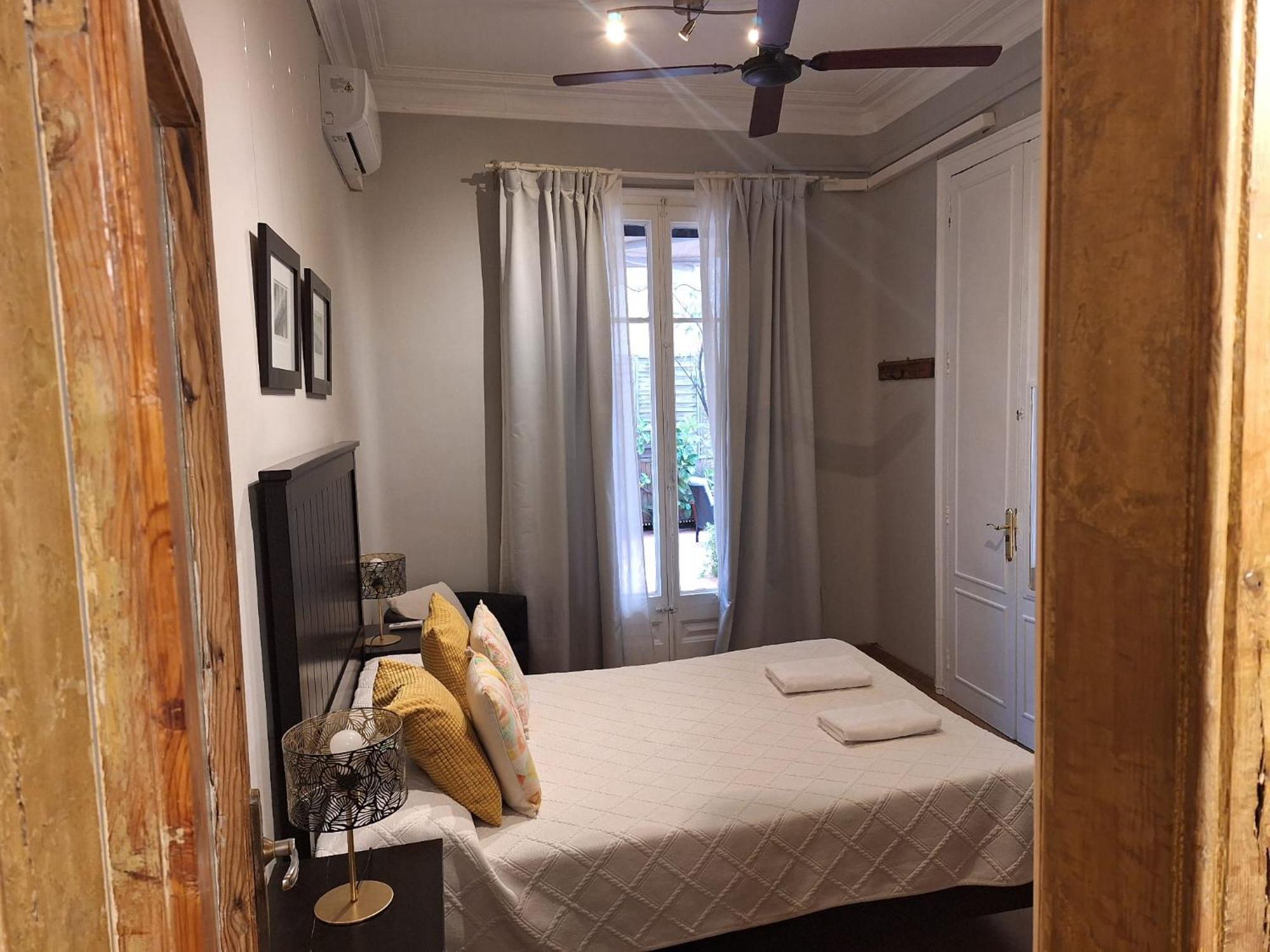 Casa Consell Apartments บาร์เซโลนา ภายนอก รูปภาพ