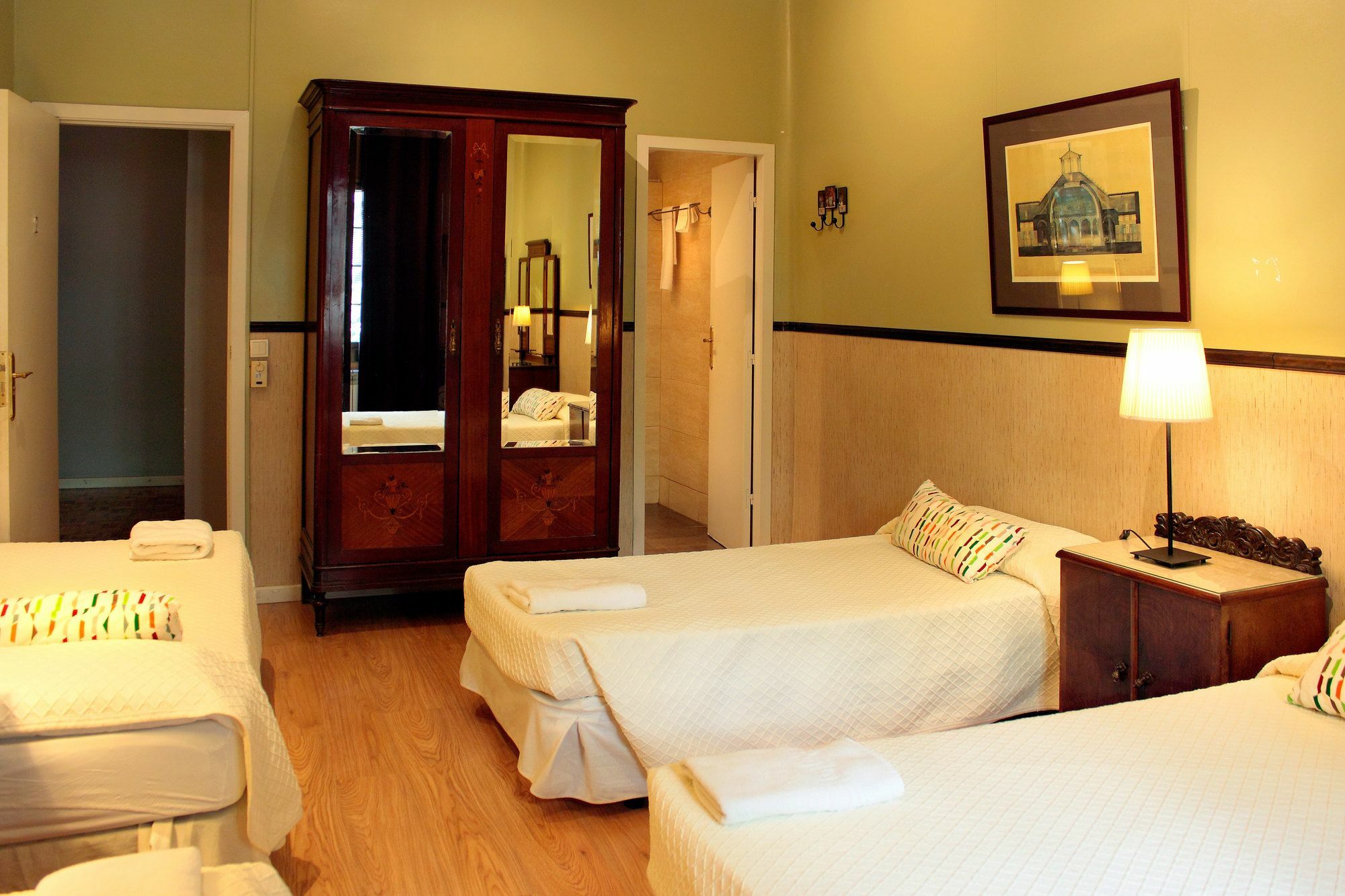Casa Consell Apartments บาร์เซโลนา ภายนอก รูปภาพ
