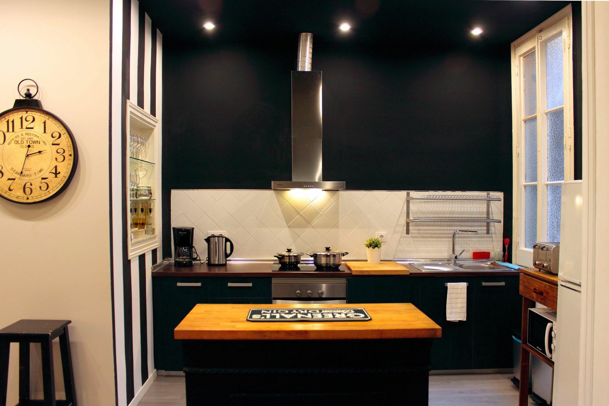 Casa Consell Apartments บาร์เซโลนา ภายนอก รูปภาพ